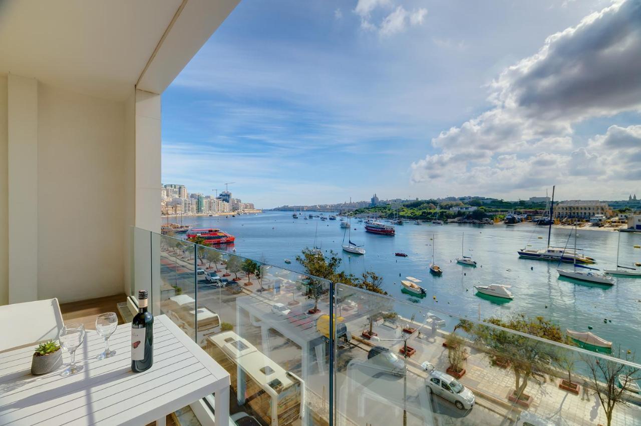 Superlative Apartment With Valletta And Harbour Views Sliema Buitenkant foto