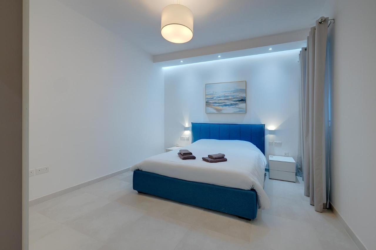 Superlative Apartment With Valletta And Harbour Views Sliema Buitenkant foto